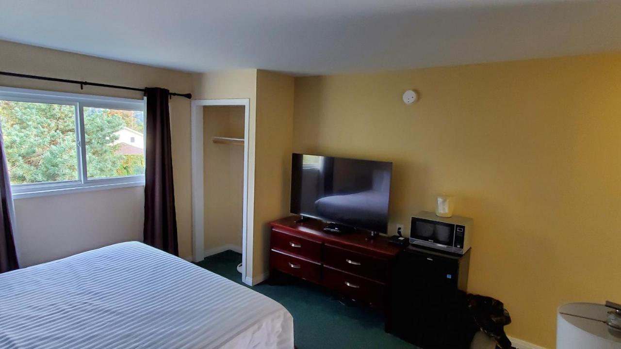 Comox Valley Inn&Suites Courtenay Extérieur photo