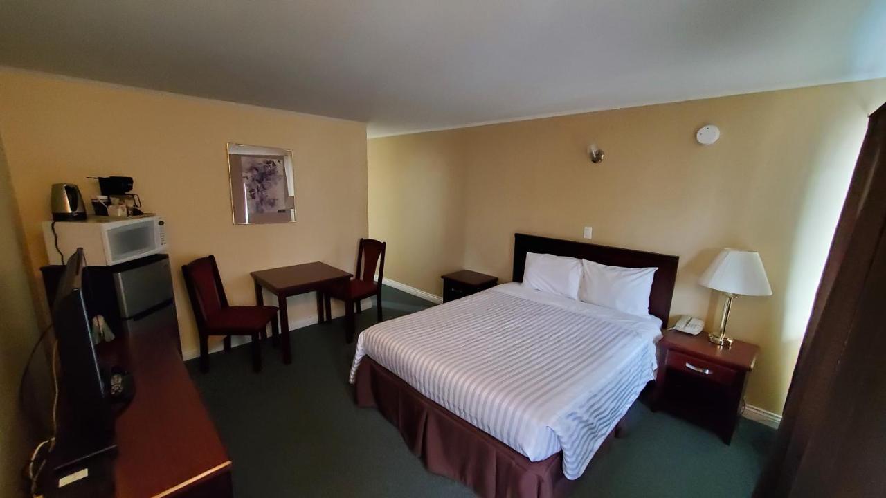 Comox Valley Inn&Suites Courtenay Extérieur photo